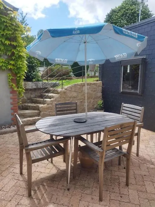 Appartement Plain-Pied T1 Patio Et Jardin à Trémuson